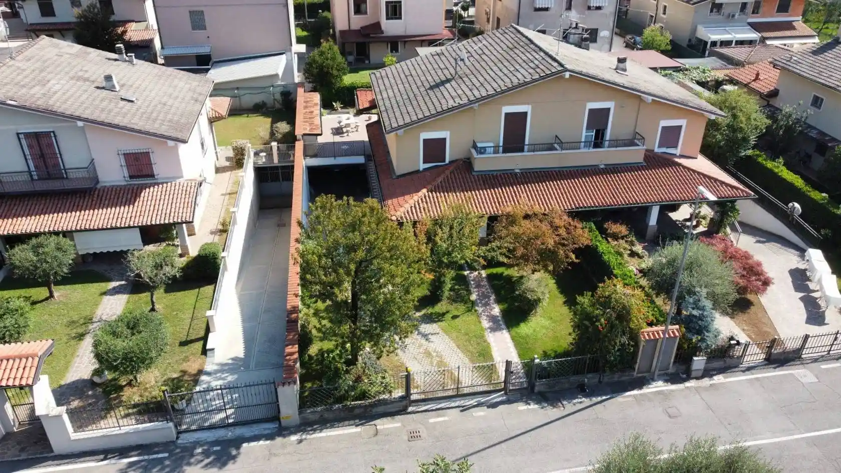 Villa in vendita a Rodengo Saiano
