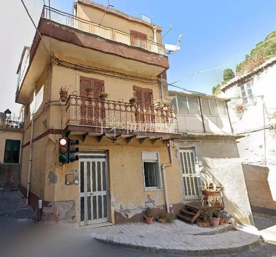 Appartamento in vendita a Monforte San Giorgio