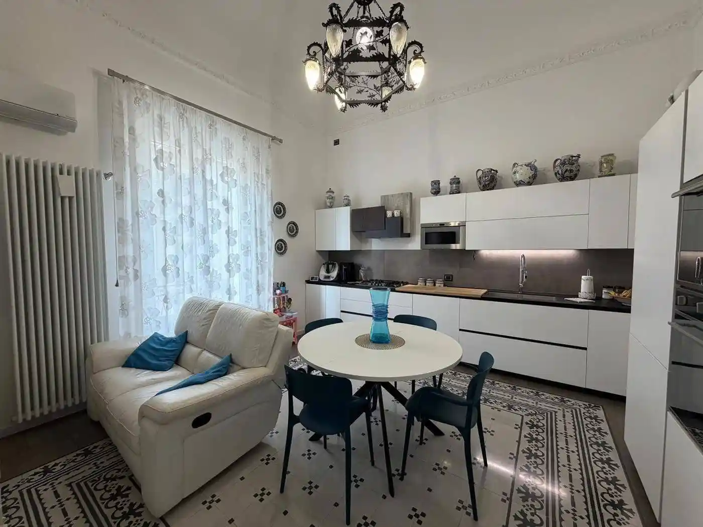 Appartamento in vendita a Palermo