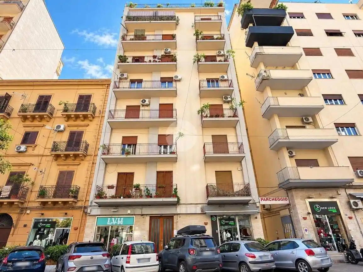 Appartamento in affitto a Palermo