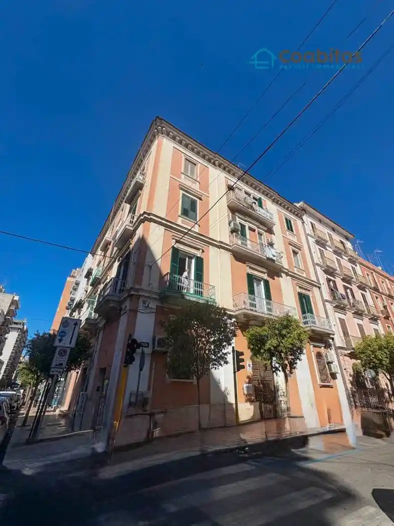 Appartamento in affitto a Taranto