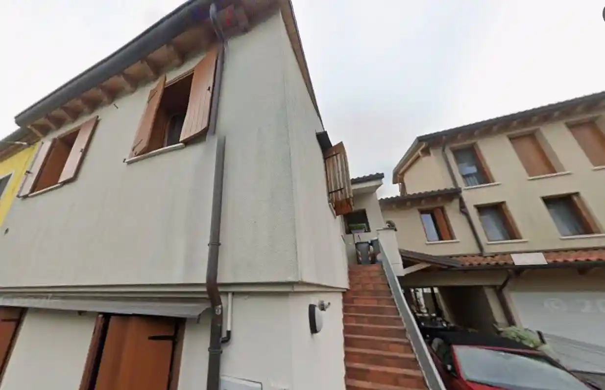Villetta a schiera in vendita a Bolzano Vicentino