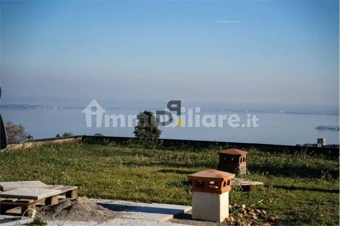 Villa in vendita a Padenghe sul Garda