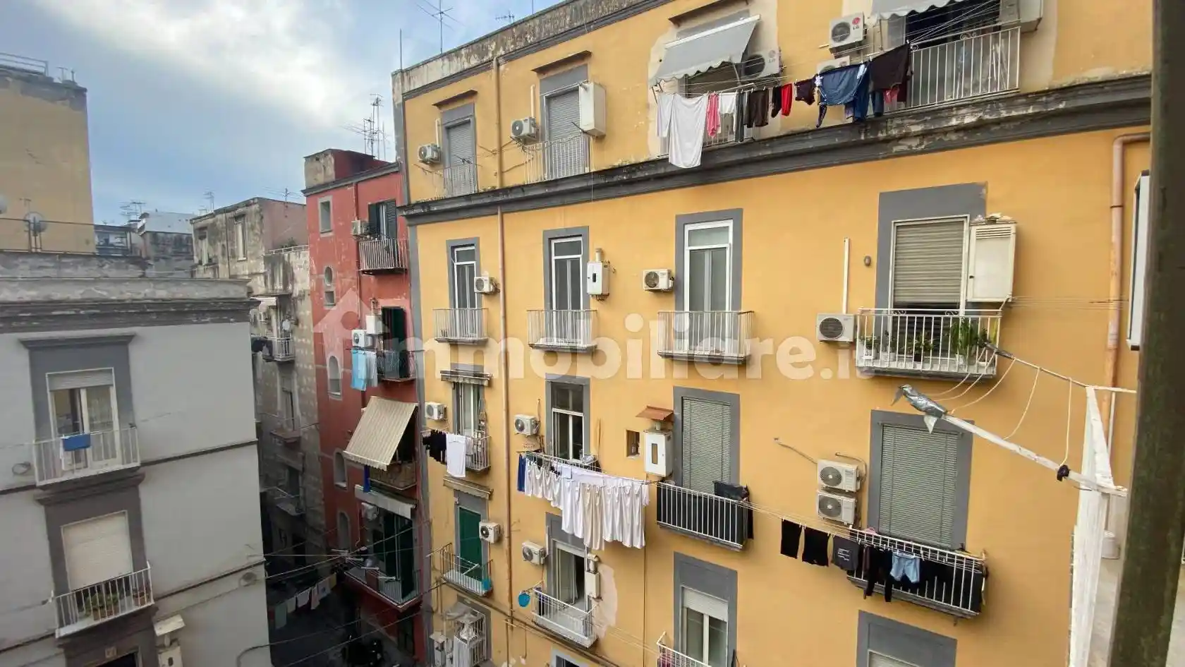 Appartamento in vendita a Napoli