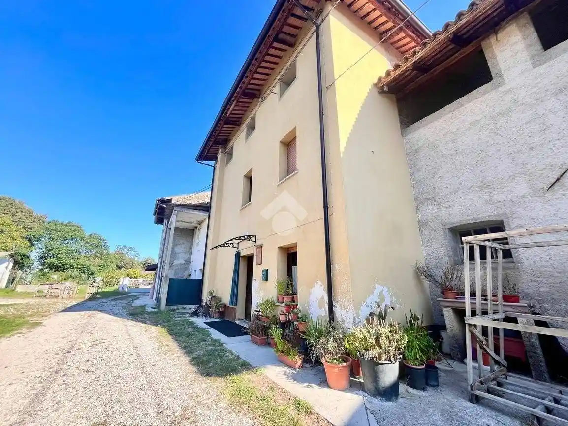 Rustico - Casale in vendita a Lestizza
