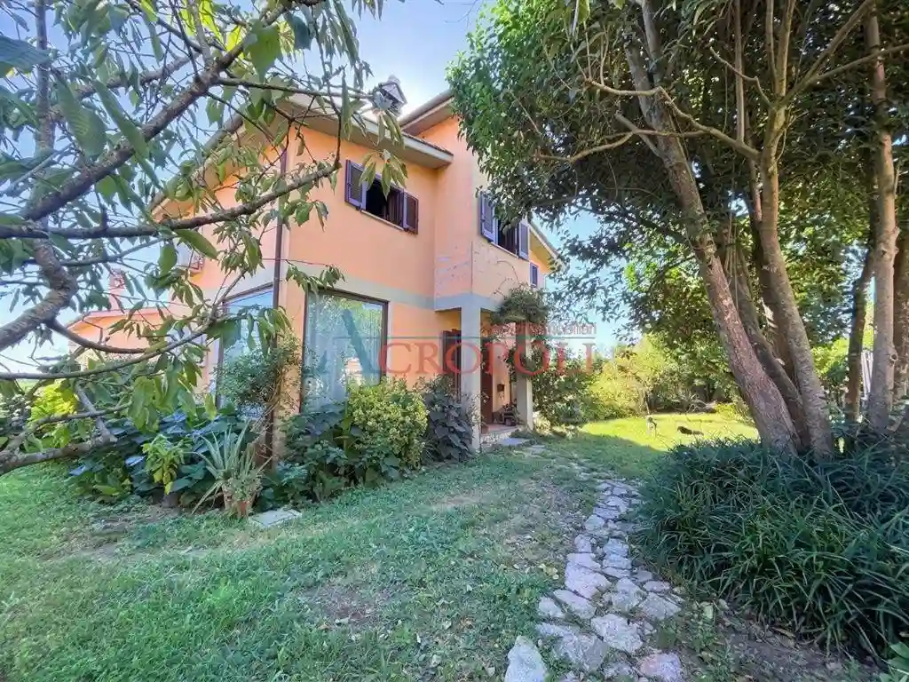 Villetta a schiera - foto 2