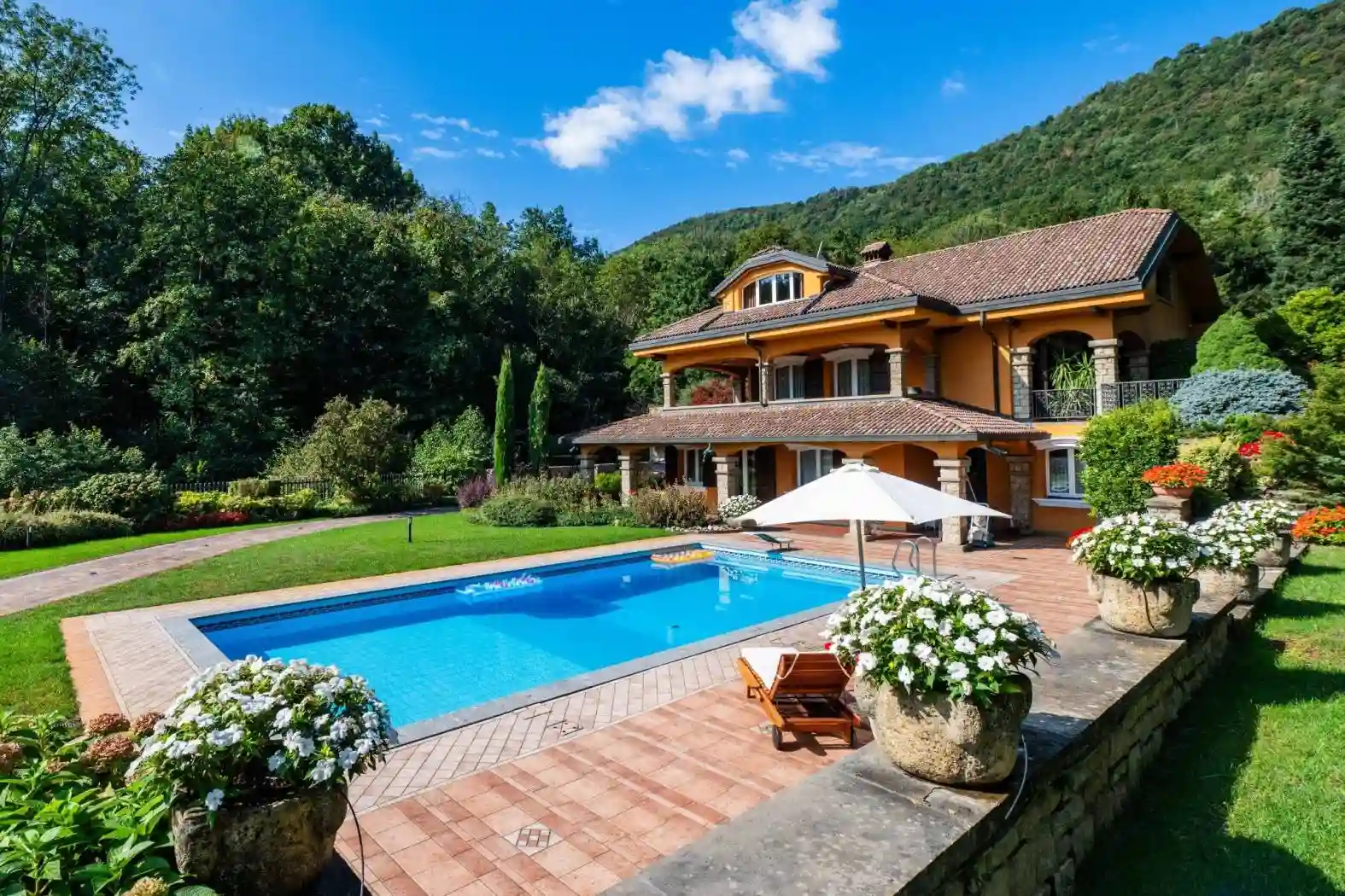 Villa - foto 2