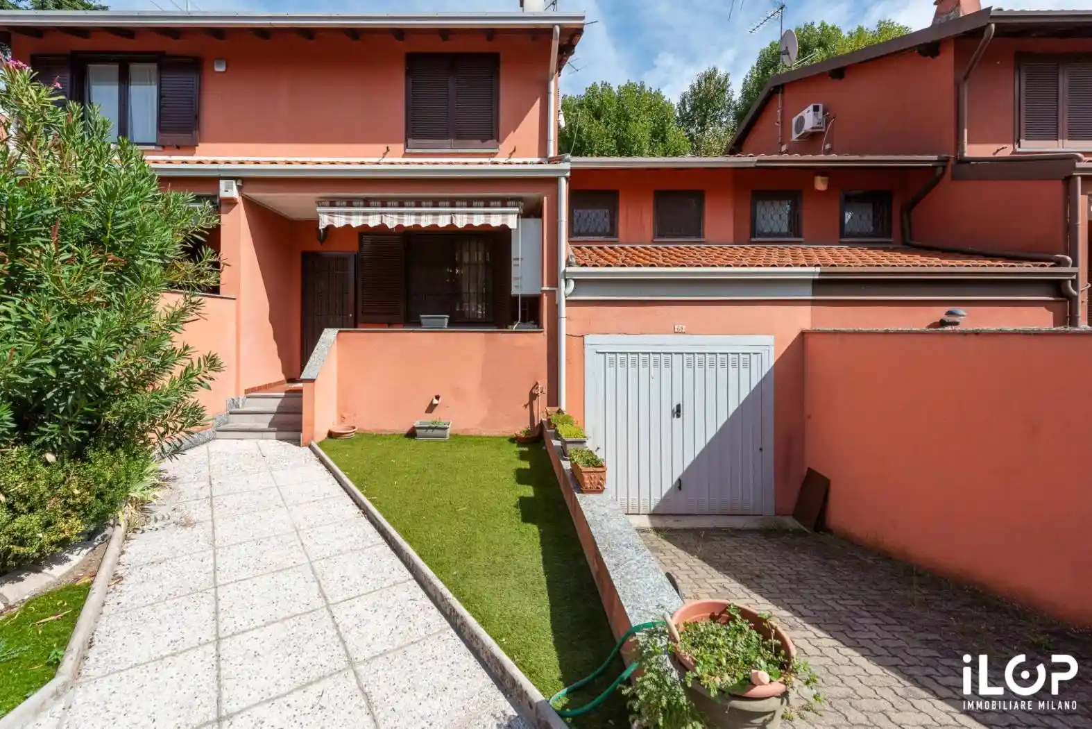 Villetta a schiera in vendita a Bareggio