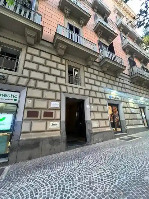Appartamento in affitto a Napoli
