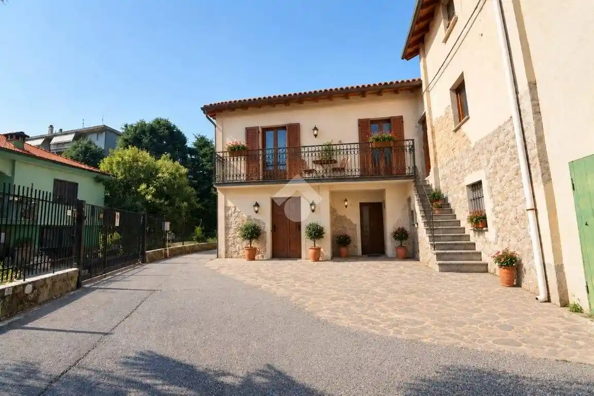 Casa indipendente in vendita a Cavenago di Brianza