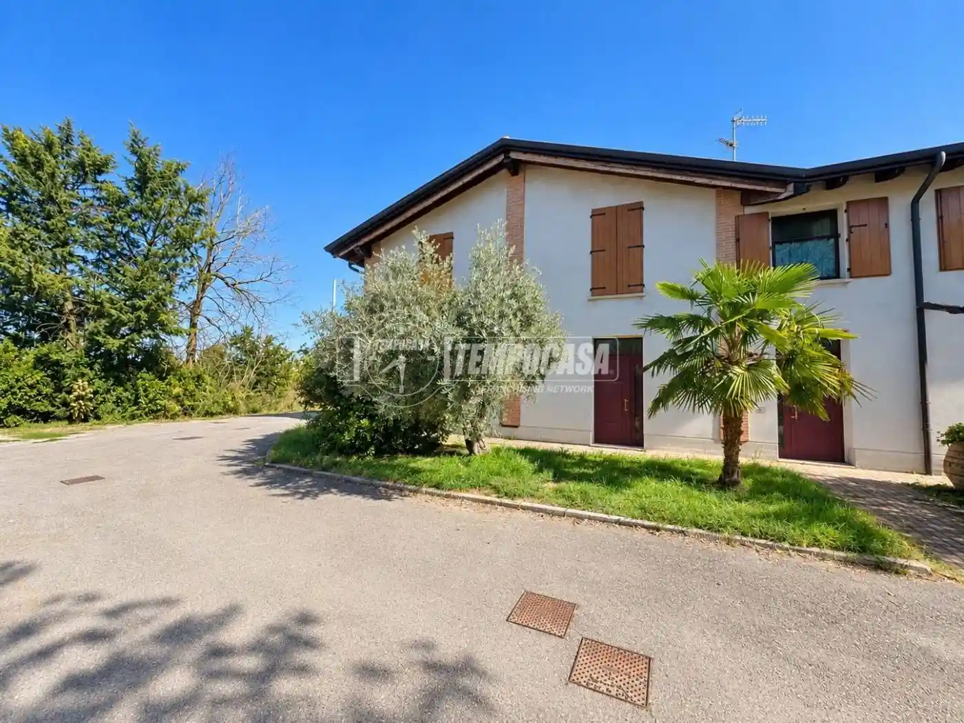 Casa indipendente in vendita a Reggio Emilia