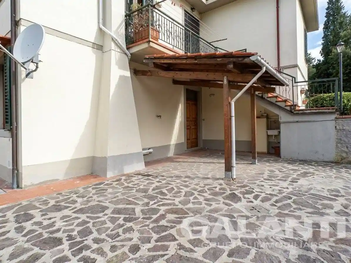 Appartamento in vendita a Rufina