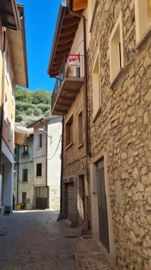 Appartamento in vendita a Berzo Inferiore