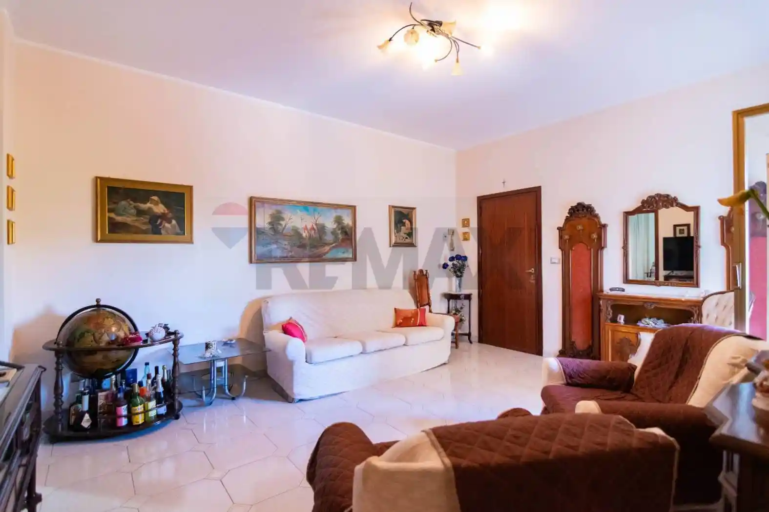 Appartamento in vendita a Aci Catena