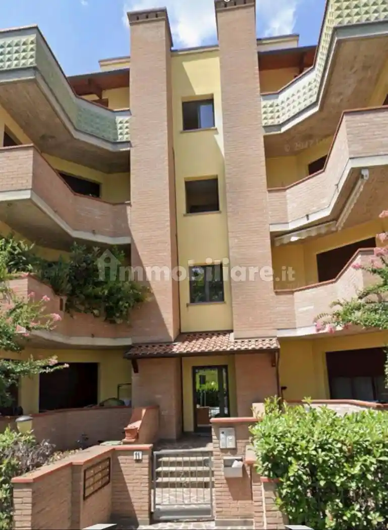 Appartamento in affitto a Cento