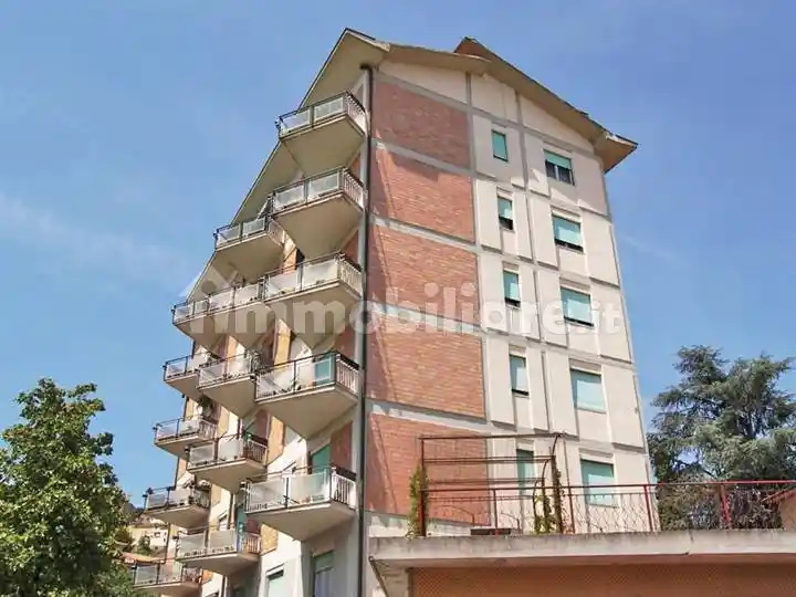 Appartamento in vendita a Sinalunga