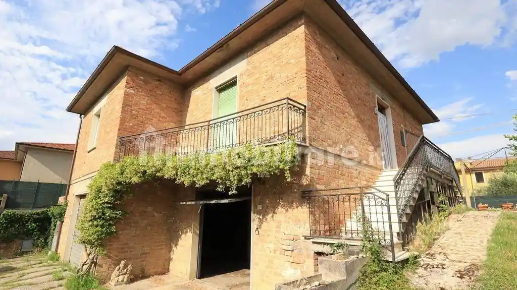 Casa indipendente in vendita a Montepulciano