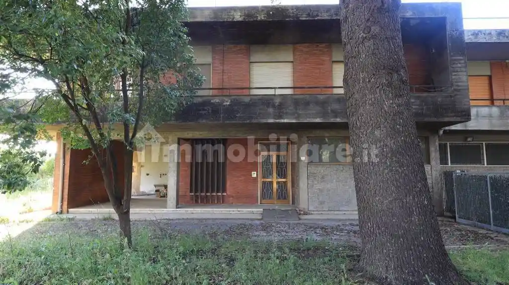 Casa indipendente in vendita a Torrita di Siena
