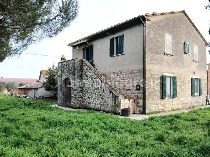 Rustico - Casale in vendita a Cortona