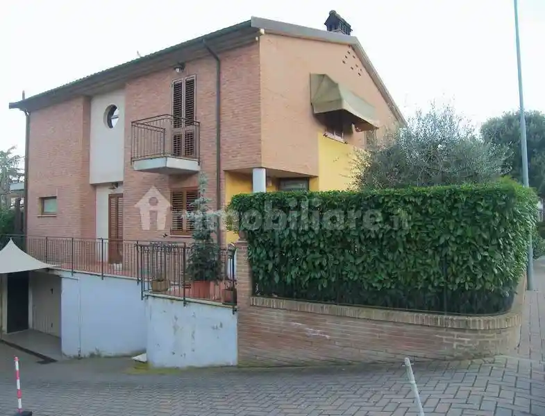 Villa in vendita a Sinalunga