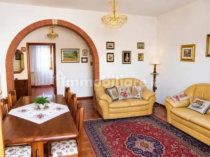 Appartamento in vendita a Torrita di Siena