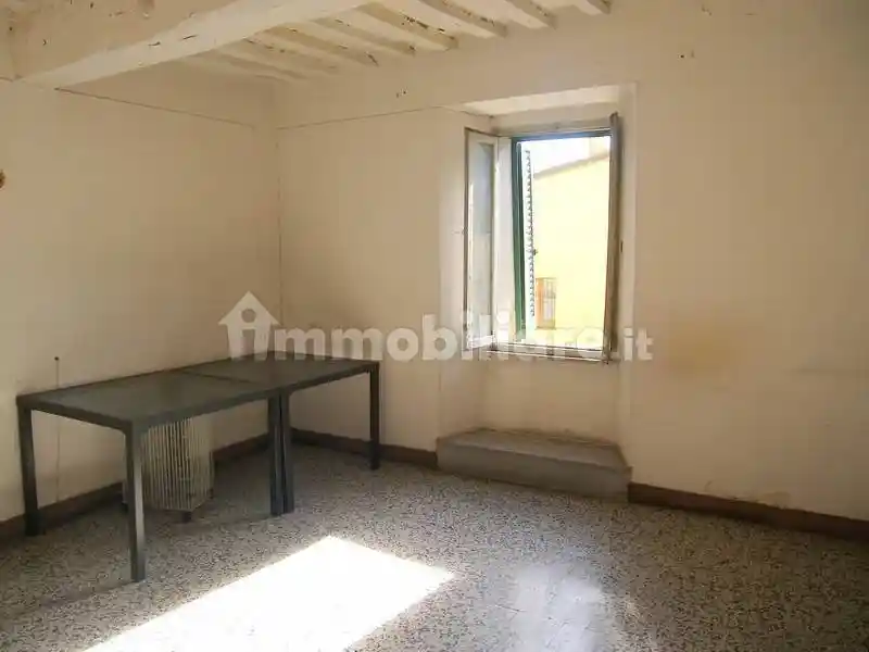 Appartamento in vendita a Sinalunga