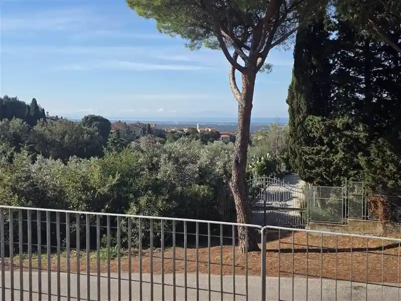 Appartamento in vendita a Riparbella