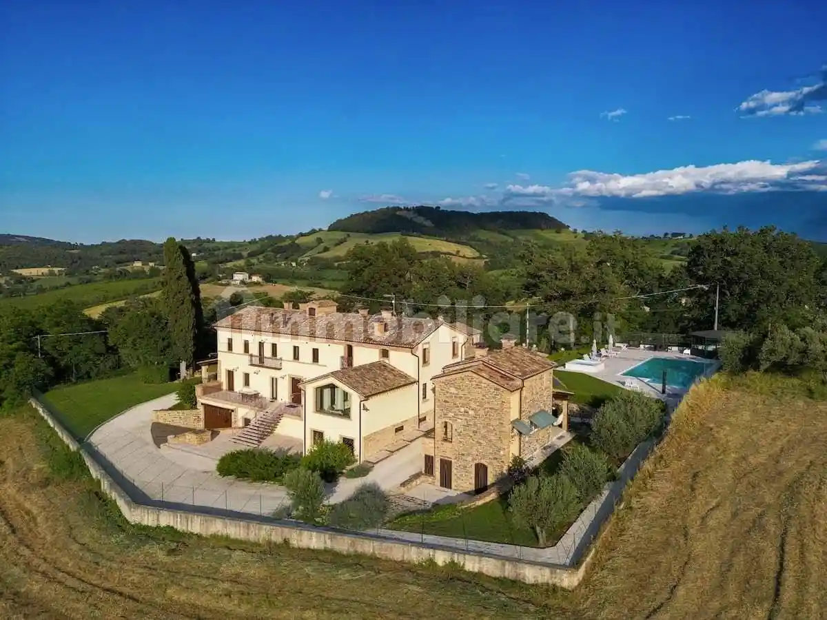 Villa in vendita a Caldarola