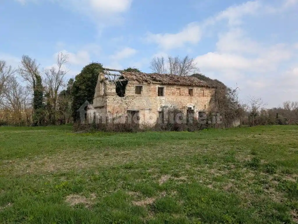 Rustico - Casale in vendita a Filottrano