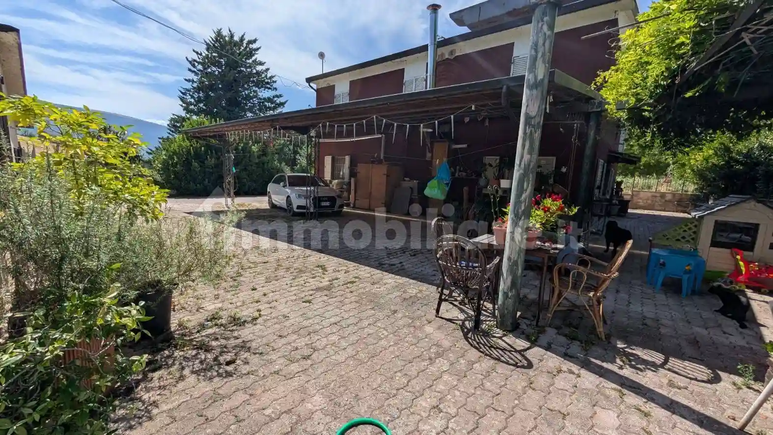 Villa - foto 2