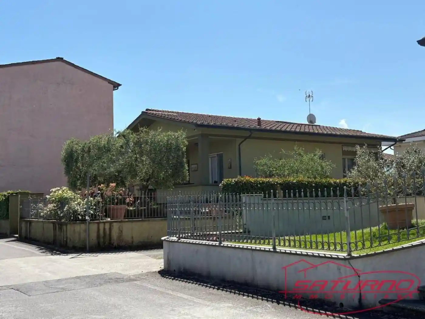 Villa in vendita a Lucca