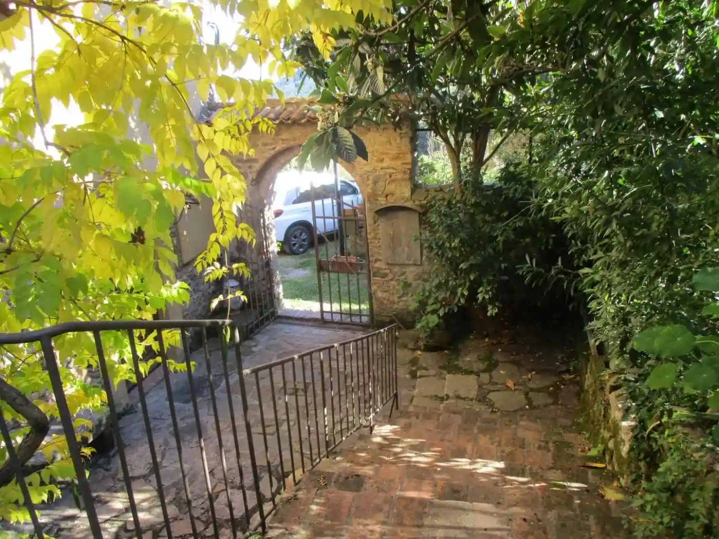 Rustico - Casale in vendita a Buti