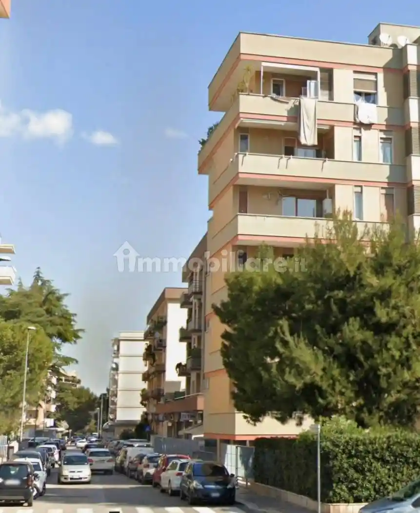 Appartamento in affitto a Bari