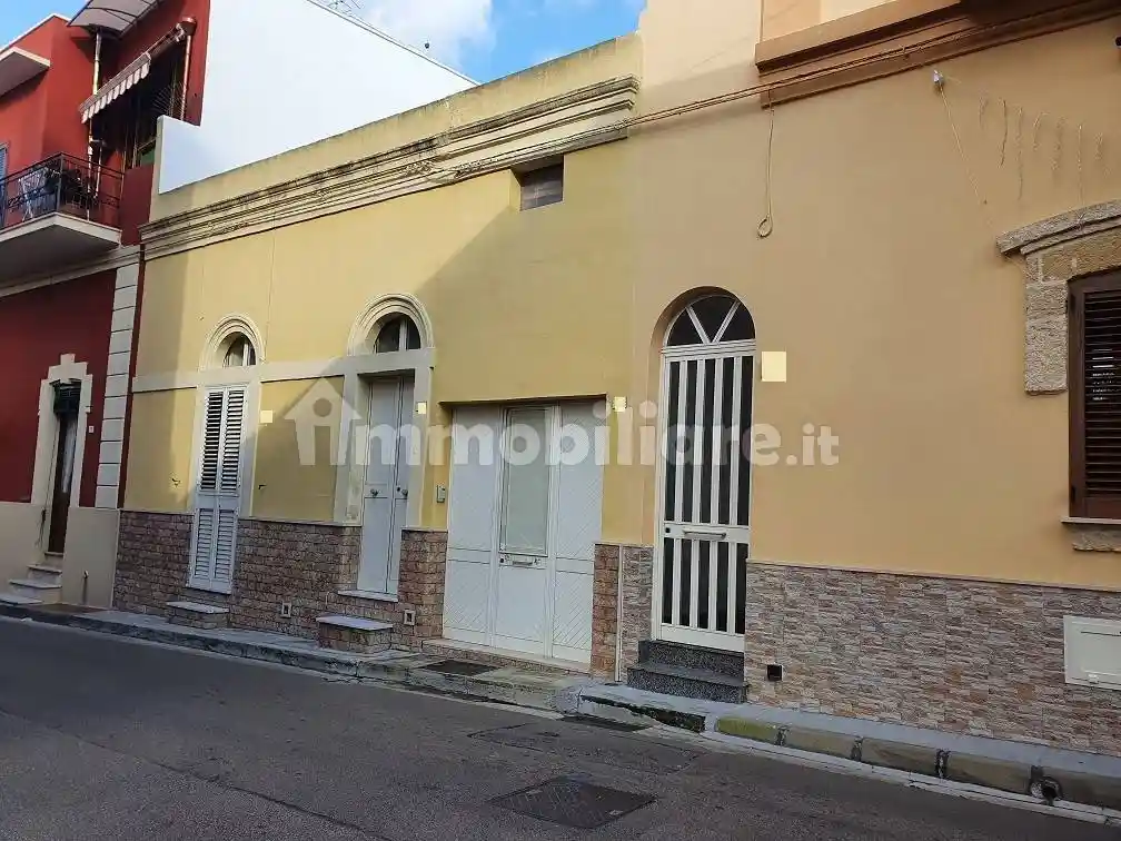 Appartamento in vendita a Parabita