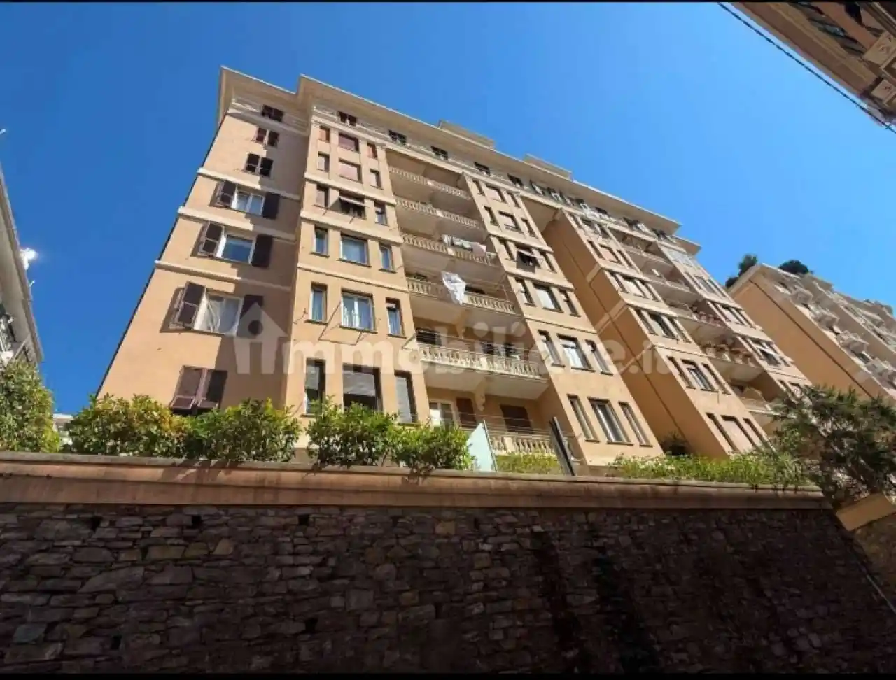 Appartamento in vendita a Genova