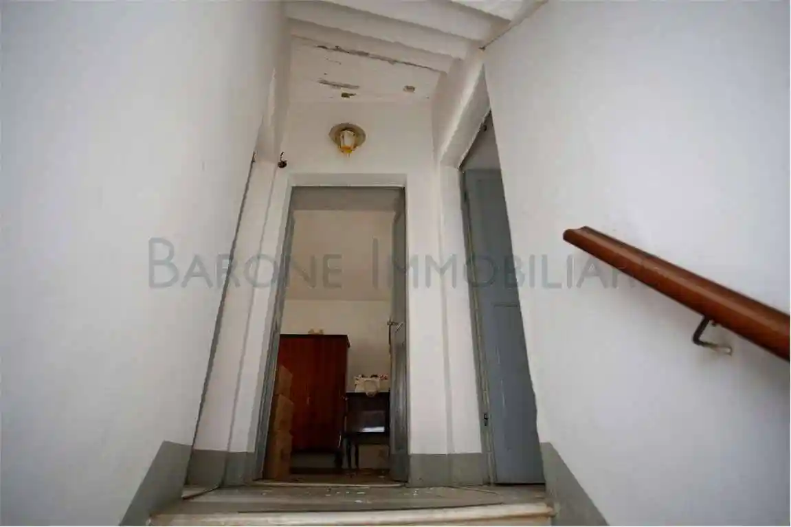 Casa indipendente in vendita a Massa