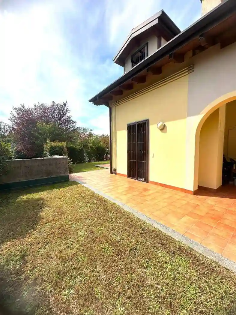Villetta a schiera - foto 2