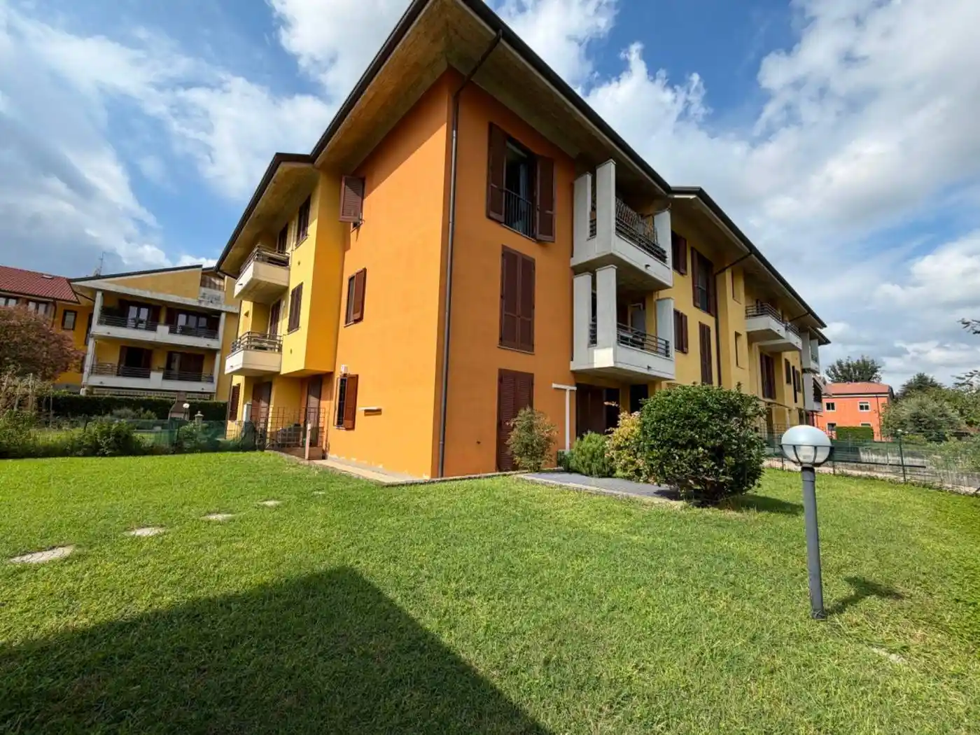 Appartamento in vendita a Osio Sopra