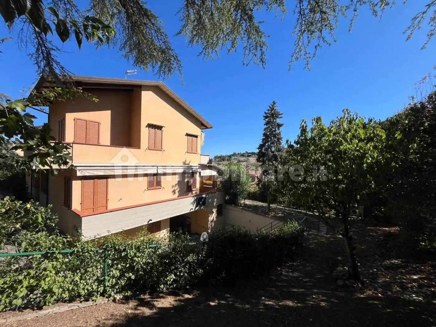 Villa in vendita a Monte San Pietro