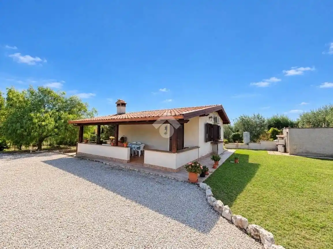 Casa indipendente in vendita a Genzano di Roma