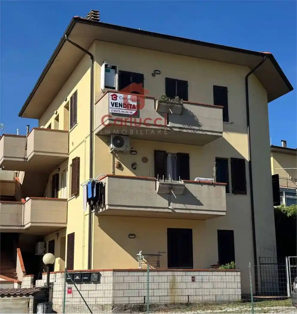 Appartamento in vendita a Uzzano