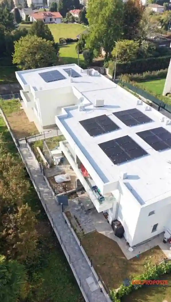 Villa - foto 2