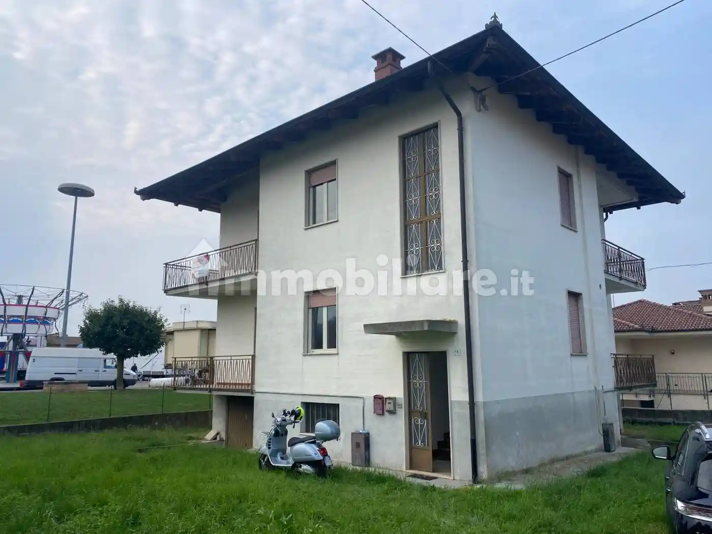 Villa in vendita a Sanfrè