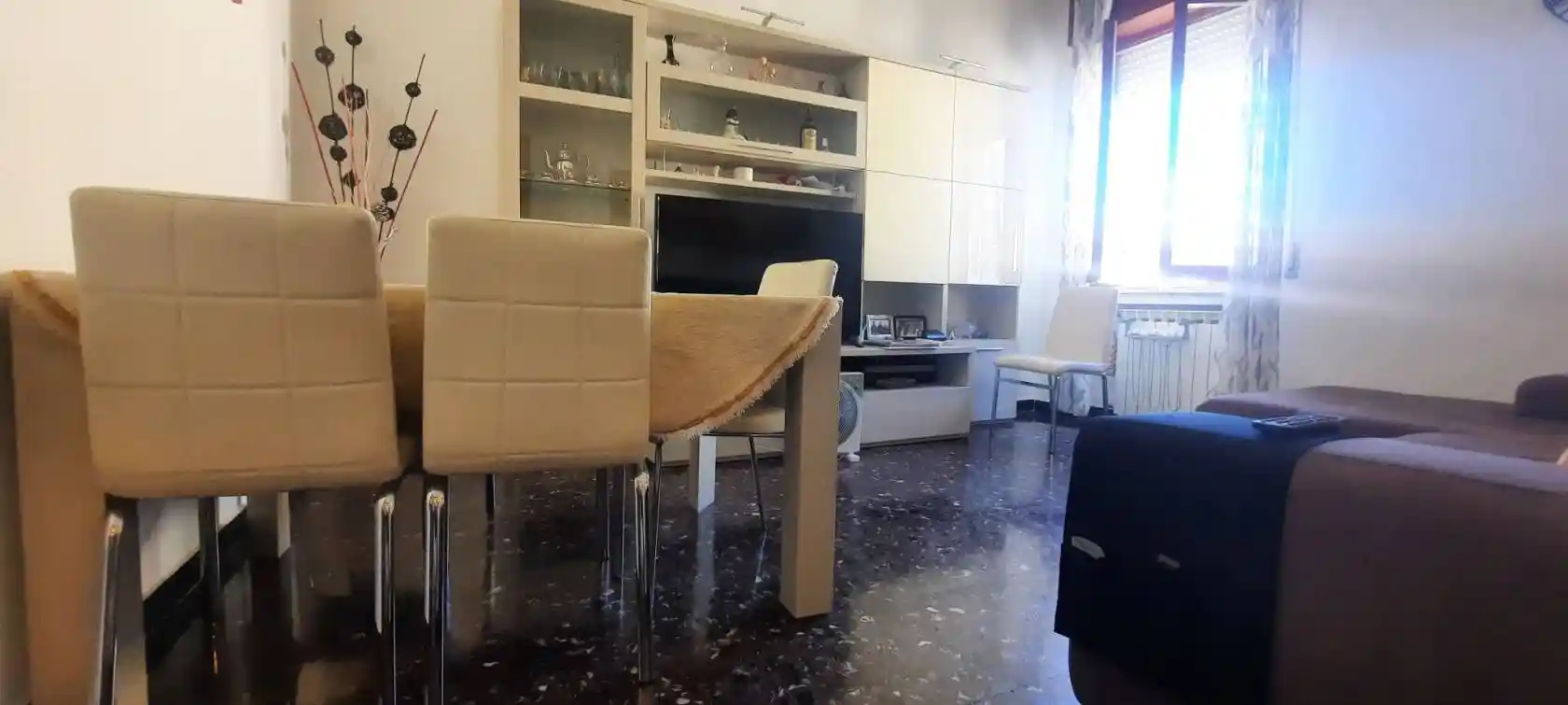 Appartamento in vendita a Piacenza