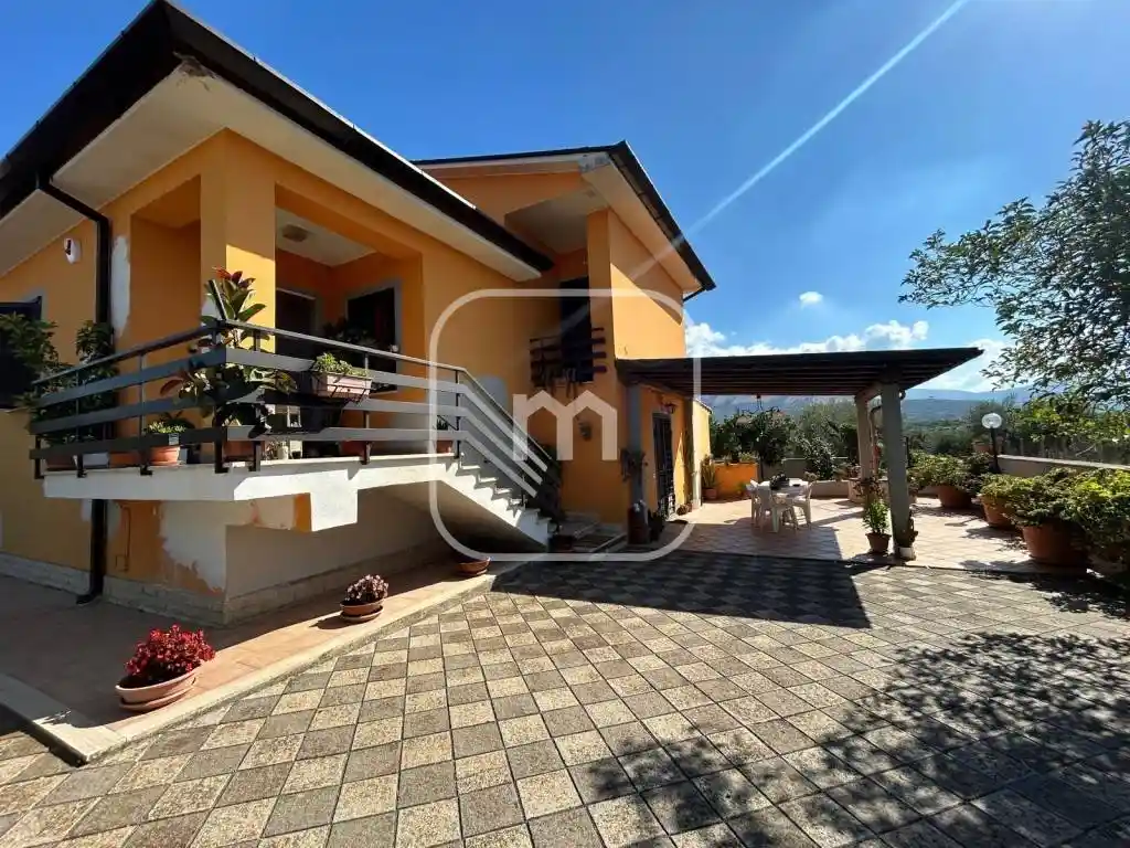 Villa in vendita a Cori