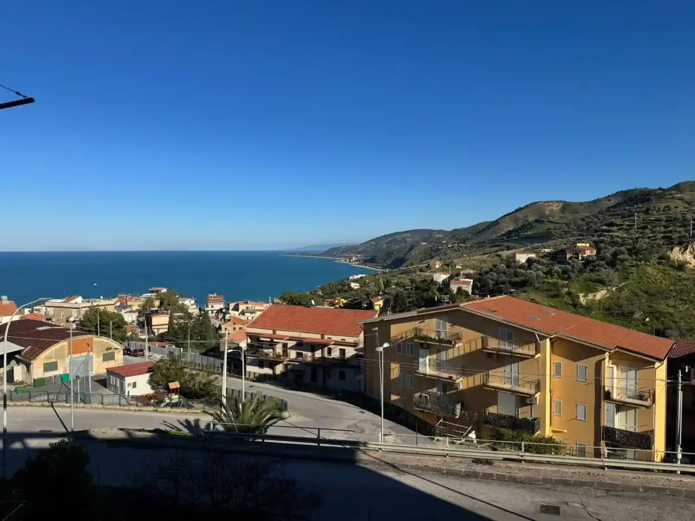 Appartamento in vendita a Santo Stefano di Camastra
