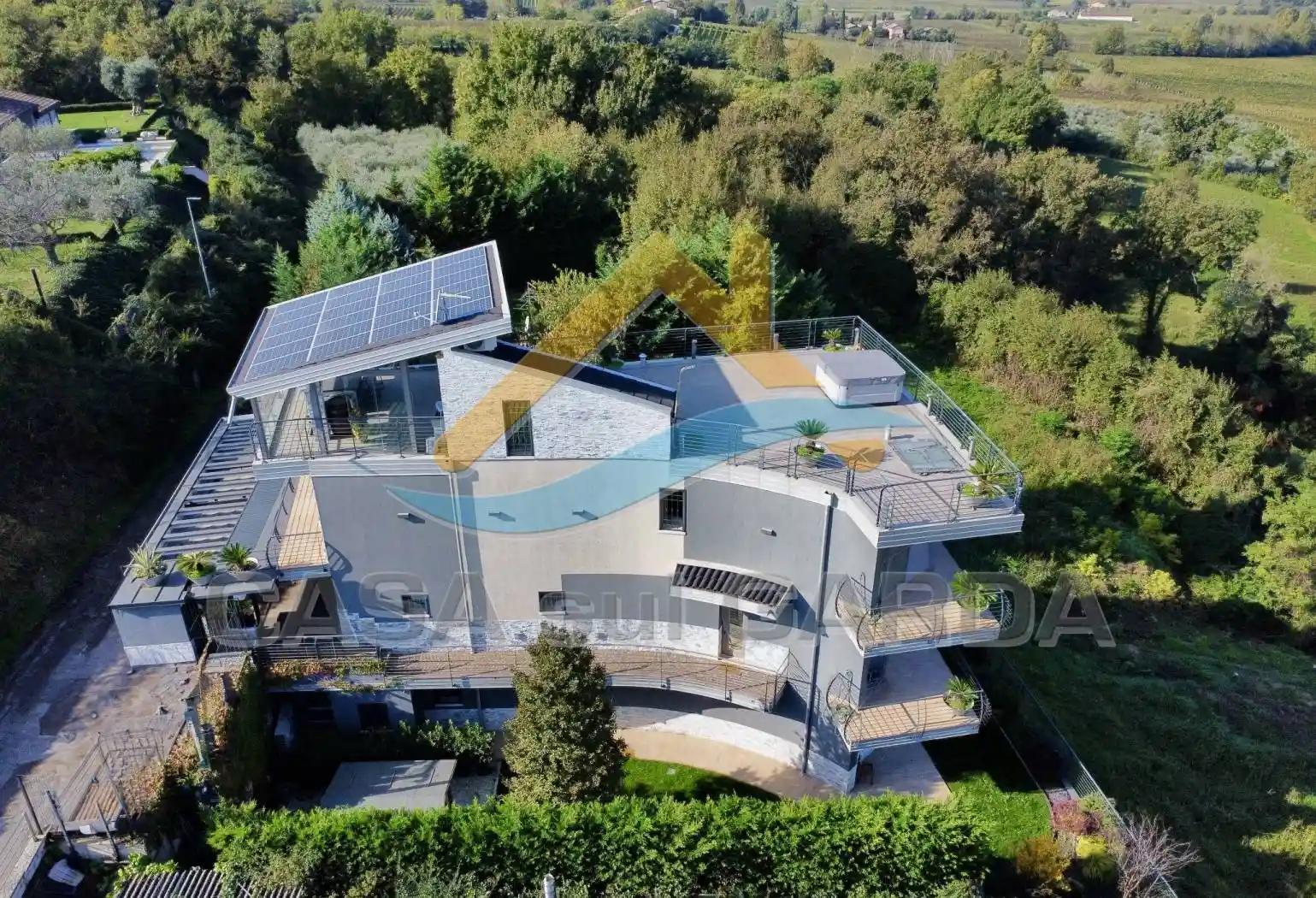 Villa in vendita a Peschiera del Garda
