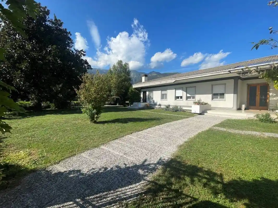 Casa indipendente in vendita a Budoia