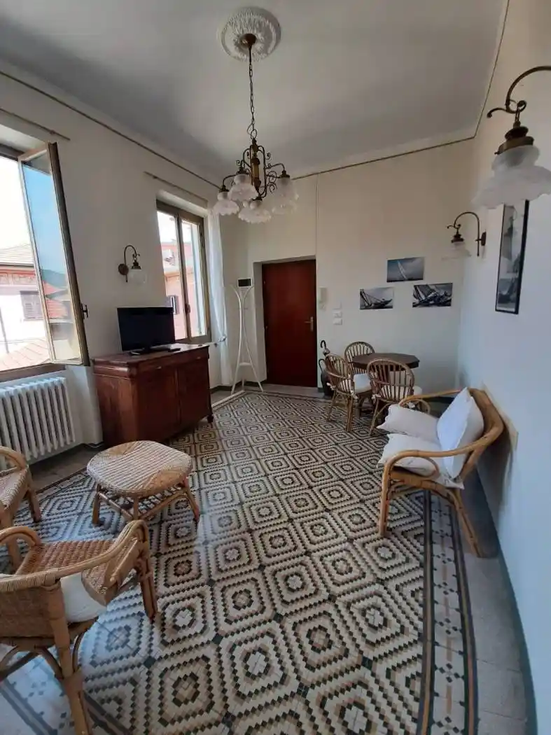Appartamento in affitto a Imperia