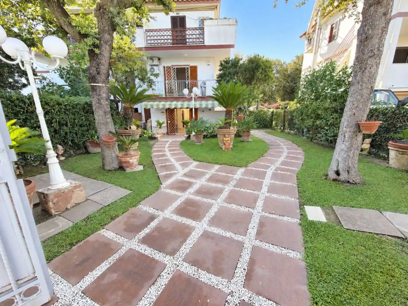 Villa in affitto a Fiumicino